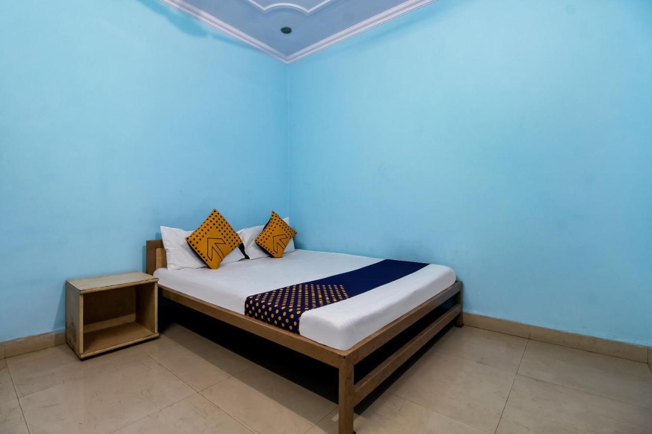 Spot On 40972 Hotel Gurubaksh Rampur  Exterior photo